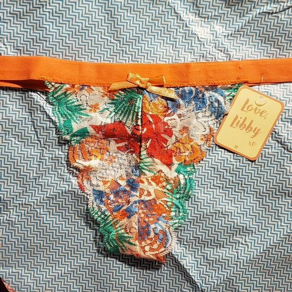 NWT Thong Bundle - Picture 3 of 5